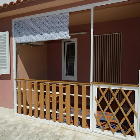 Apartment Hrusta Malinska